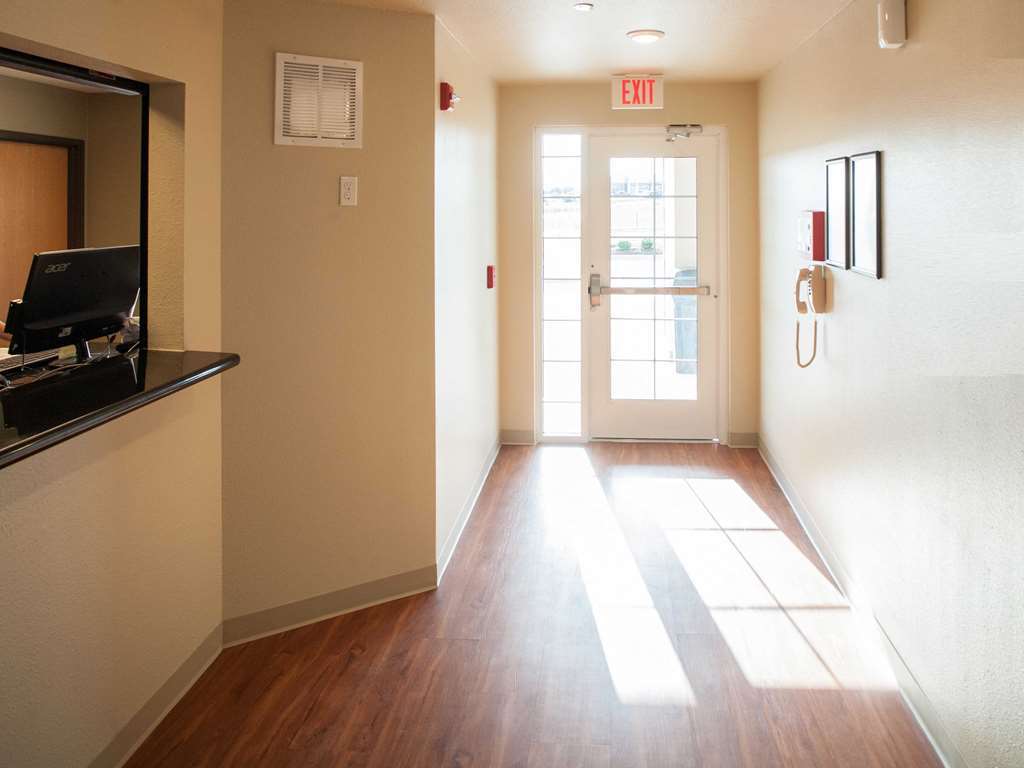 Woodspring Suites レイクチャールズ インテリア 写真