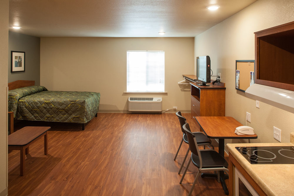 Woodspring Suites レイクチャールズ エクステリア 写真