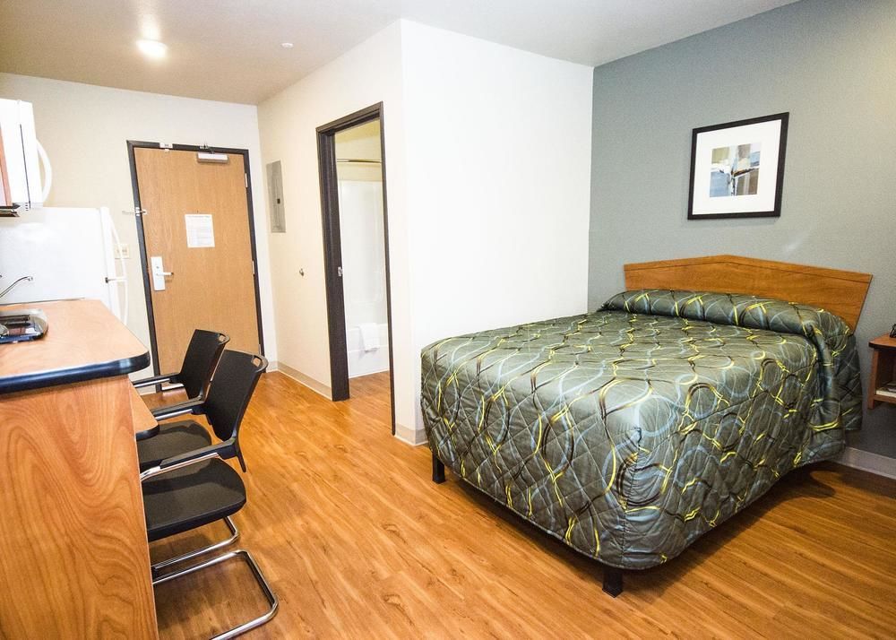 Woodspring Suites レイクチャールズ エクステリア 写真