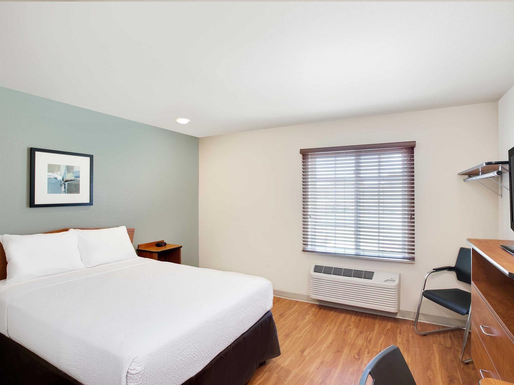 Woodspring Suites レイクチャールズ エクステリア 写真